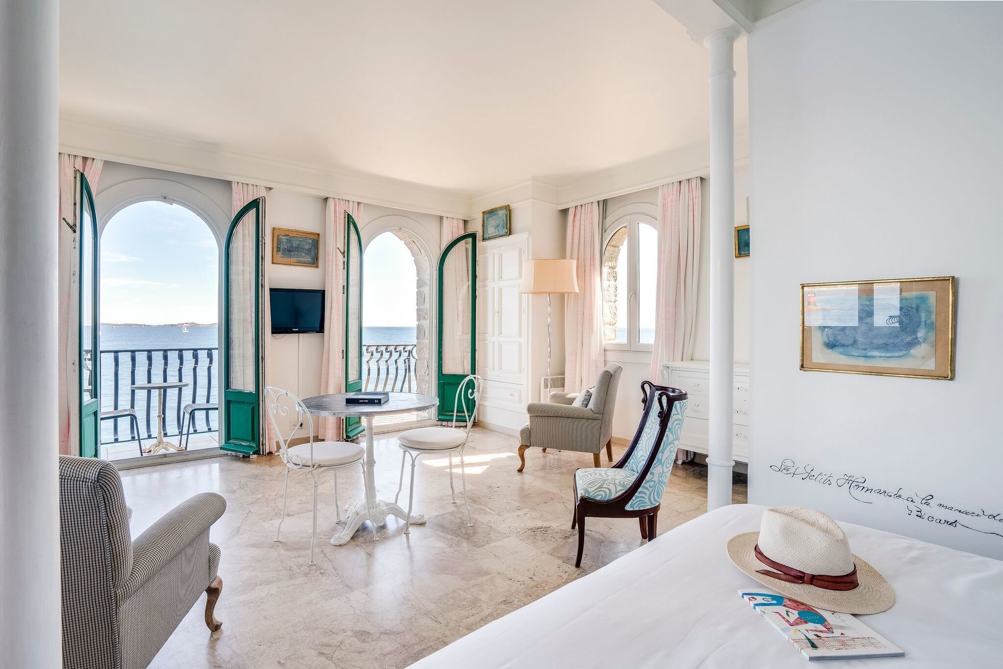 Hotel Delos - Ile De Bendor Bandol Habitación foto