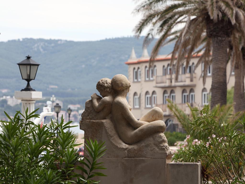 Hotel Delos - Ile De Bendor Bandol Exterior foto